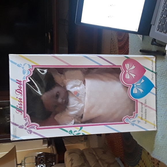 Lissi Doll from the 90s, new in box never displayed, excellent condition - Picture 9 of 9